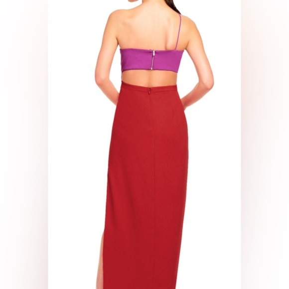 Off the shoulder long gown. Size US 2. - Picture 3 of 5